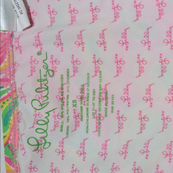 Lilly Pulitzer pattern bikini set - Picture 7 of 7